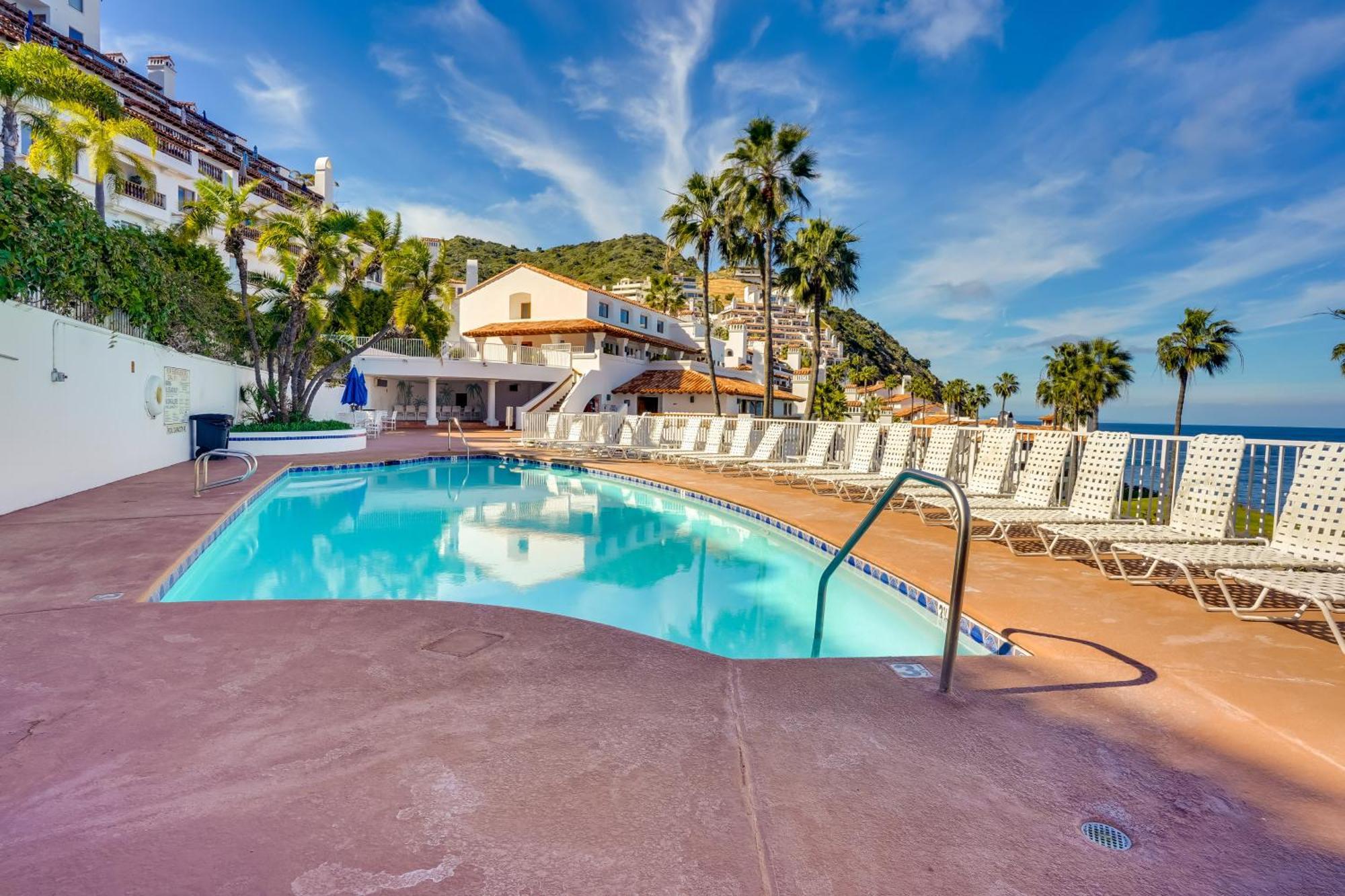 אבלון Gorgeous Catalina Island Condo With Golf Cart! מראה חיצוני תמונה